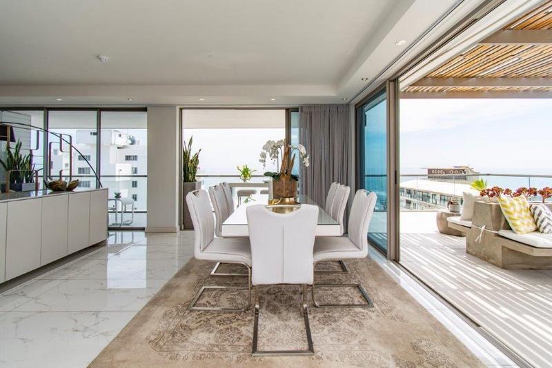 To Let 2 Bedroom Property for Rent in Sea Point Western Cape